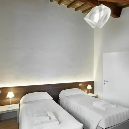 Apartment Giulia E Valentina By Halldis *