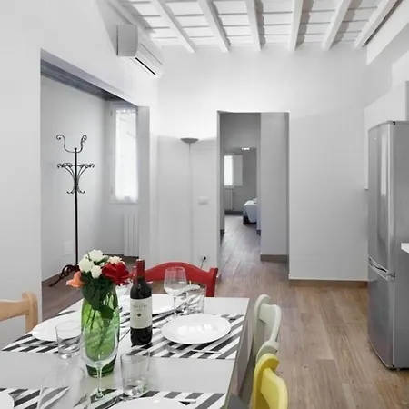 Giulia E Valentina By Halldis Lägenhet